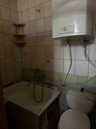 Продам недорого 1 к в Центре , м. Левада или Спортивная Харків