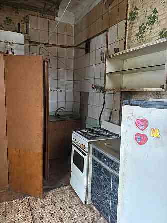 Продам недорого 1 к в Центре , м. Левада или Спортивная Харків