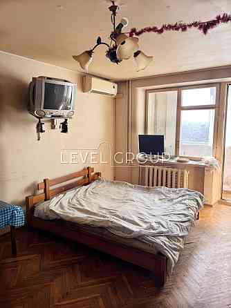 Продам 1-к в Печерському районі,центр Києва вул.Князів Острозьких 17/2 Київ