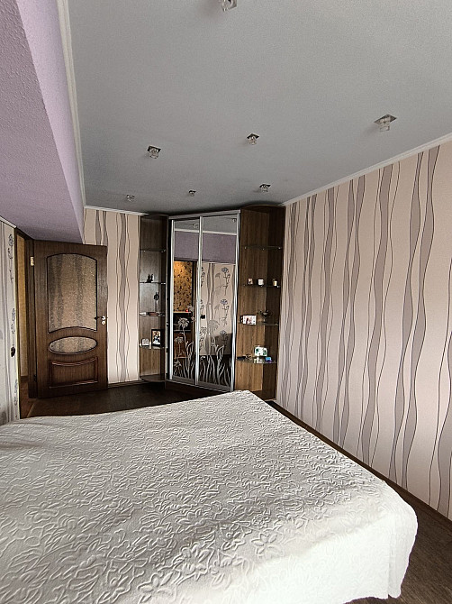 Продаж 4 кімнатної квартири для родини  з гаражем Котляры - изображение 4