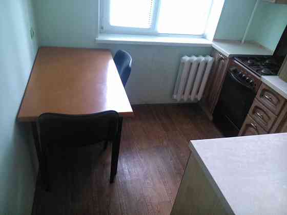 Сдам 2-комнатную квартиру на 44 квартале. Капитальный ремонт! Хозяин. Кривой Рог