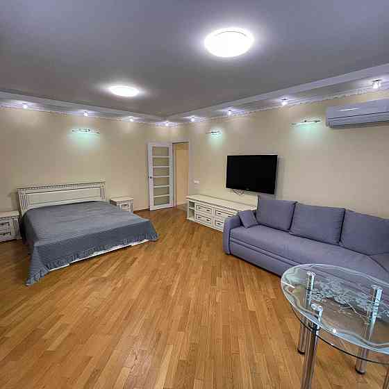 1 кім. (54 кв м)  від ВЛАСНИКА по вул. Т. Шевченка Львов