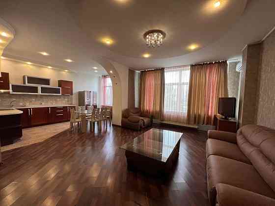 Сдам 3 комнатную квартиру комфортный ЖК, Академическая, 5 Фонтана Одесса