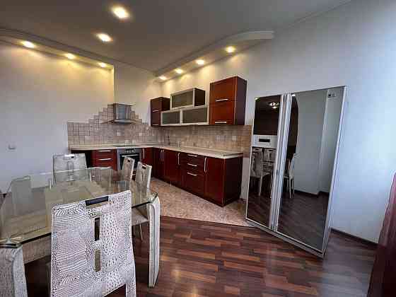 Сдам 3 комнатную квартиру комфортный ЖК, Академическая, 5 Фонтана Одесса