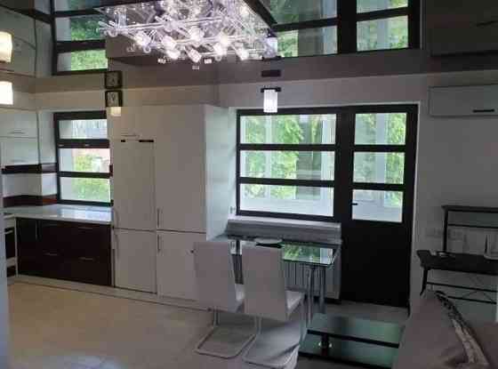 Сдам двухкомнатную квартиру Александра Поля, 98б Днепр