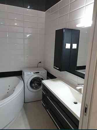 Сдам двухкомнатную квартиру Александра Поля, 98б Днепр