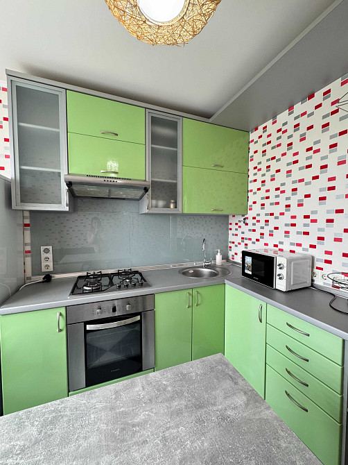 Оренда 1-кімн квартири Центр 9/9 поверх Івана Мазепи Чернігів - зображення 3