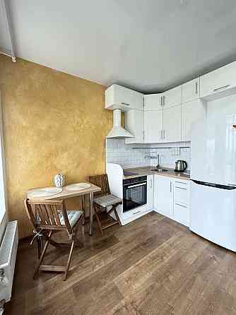 Здам нову квартиру з ремонтом та меблями з видом на озеро. Гостомель Гостомель