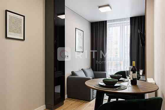 1-к. кв. з дизайнерським ремонтон та гардеробом  по вул. Стрийська Львов