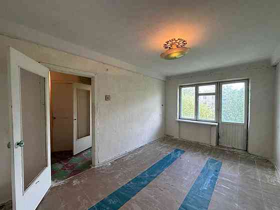 ПРОДАМ 1-кімн. на вул. Максима Чиженка Каменское (Запорожская обл.)