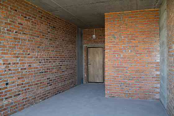 38 500$ за 38 м2 1-кімнатну. Перша оплата 21 400$/решта під виплату Ирпень