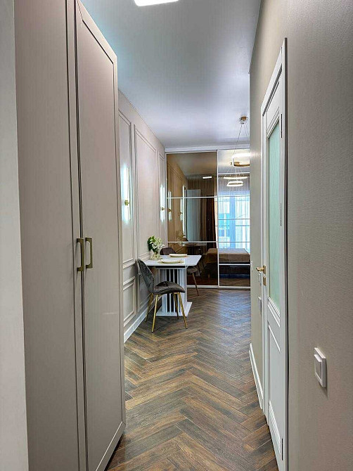 Однокомнатная квартира с дизайнерским ремонтом Малиновский р-н, срочно Одеса - зображення 8