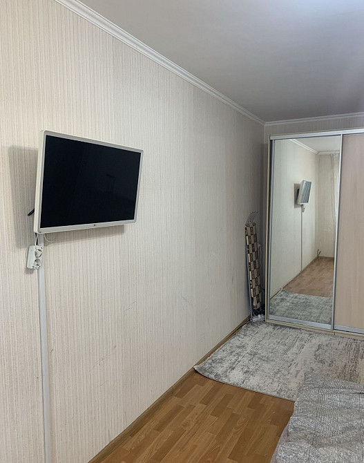 Продається 1 кім Європейський ринок, 3/5 Кропивницкий - изображение 1