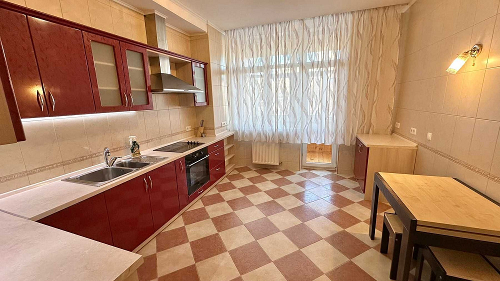 Без% Фото реал 2к розд підз.паркінг ЖК Пори року Солом’янка Вокзальна Киев - изображение 1