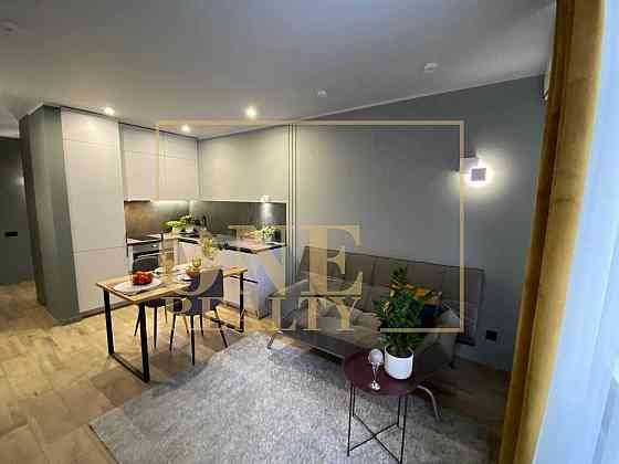 Довгострокова оренда 3к кв ЖК Варшавський Мікрорайон, ТЦ Retroville Киев