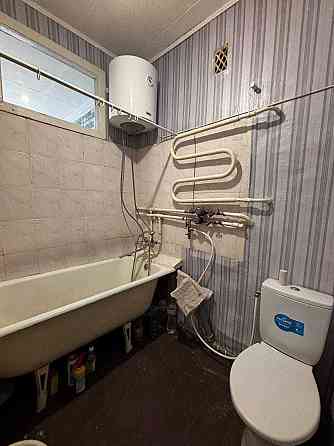 Здам квартиру на Дарницькій площі,чисту та охайну Киев