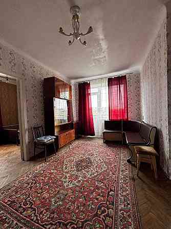 Здам квартиру на Дарницькій площі,чисту та охайну Киев