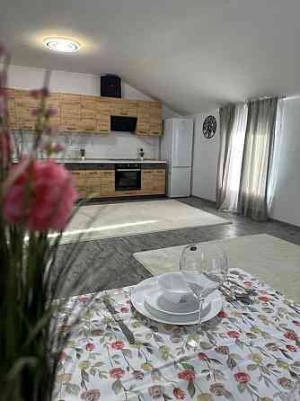 2 кімнатна квартира з ремонтом, меблями, паркомісцем та коморою Одеса