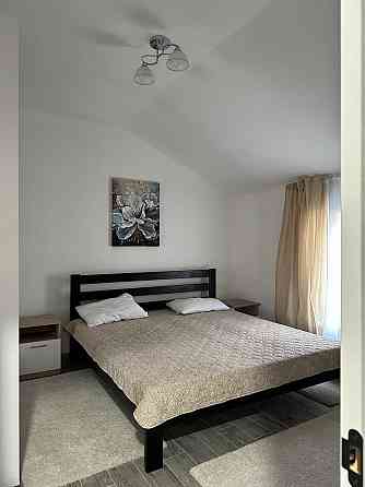 2 кімнатна квартира з ремонтом, меблями, паркомісцем та коморою Одеса