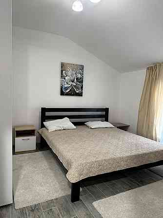 2 кімнатна квартира з ремонтом, меблями, паркомісцем та коморою Одеса