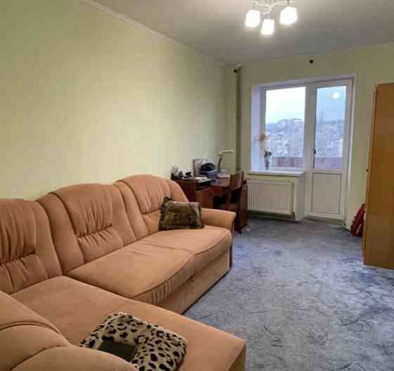 Продам 3-комнатную квартиру с мебелью El. Каменское (Запорожская обл.)