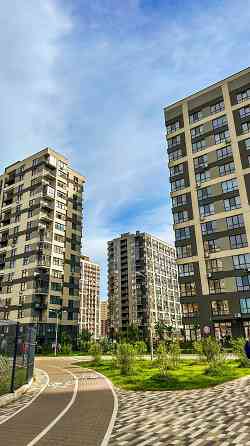 Продається 2к квартира 75.5 м2 ЖК Варшавський 2 Буд. 15.2 Виноградар Київ