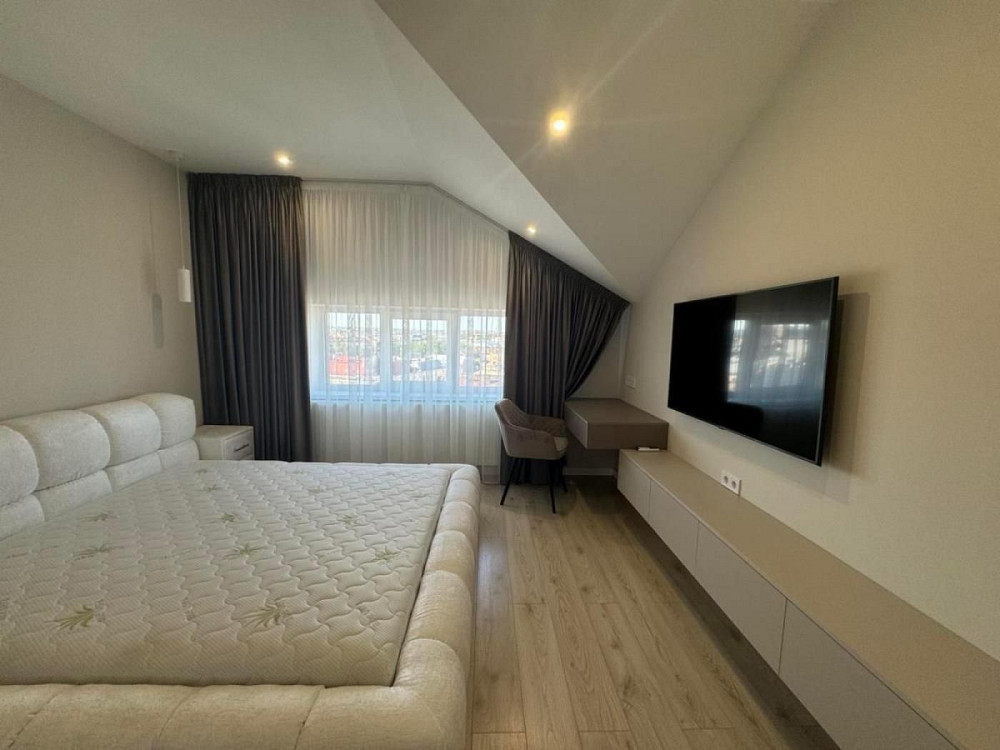 Продається трикімнатна квартира в Центрі міста вул. Січових Стрільців Ивано-Франковск - изображение 7