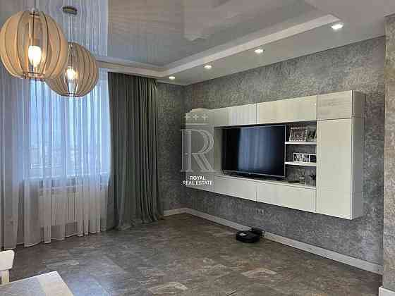 Продаж квартири ЖК "Парковий" бульвар Руденка Кольцова 76м 2 кімнати Київ