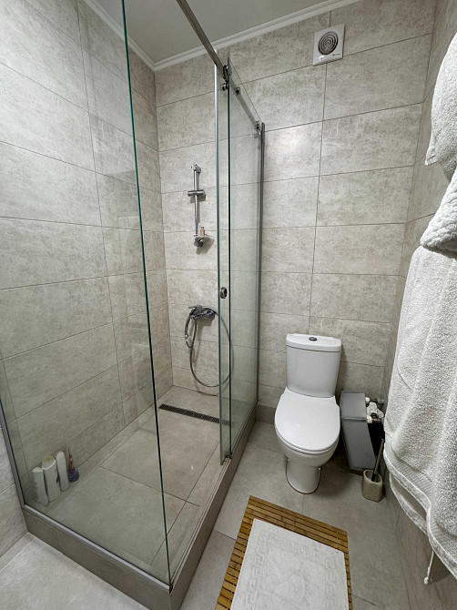 Хороша квартира, поруч парк, Сертифікат так! Ирпень - изображение 5