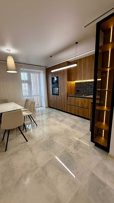 Пропонуємо простору квартиру з гарним краєвидом Тернополь - изображение 1