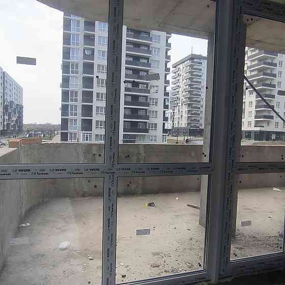 Велика 2к з терасою 30кв м, вул Трускавецька Львів