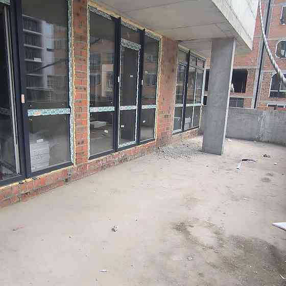 Велика 2к з терасою 30кв м, вул Трускавецька Львів