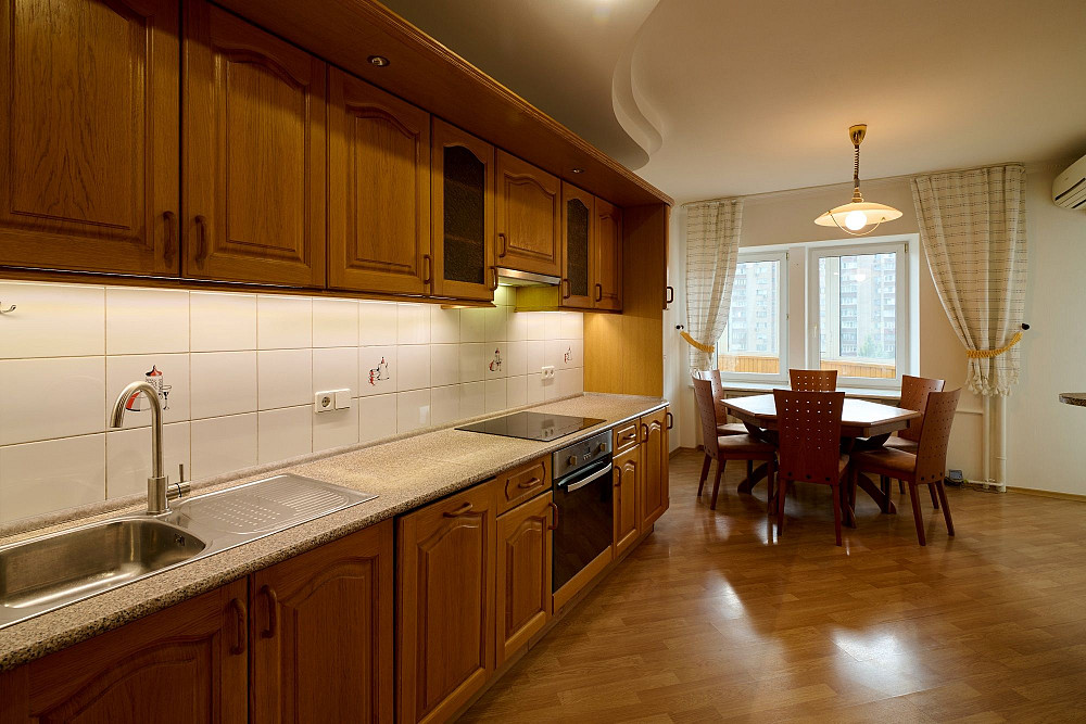 Оренда трикімнатної квартири по пр. В. Івасюка, 22 від власника Київ - зображення 1