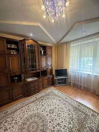 Оренда 2 кім квартири Медовоі Печери Львов