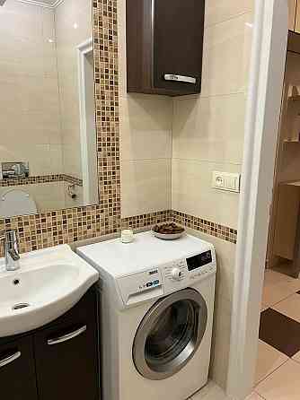 Оренда 2х кімнатної квартири на Мельника з євроремонтом 550дол. Львов