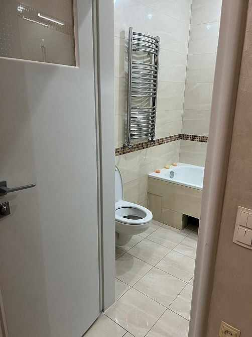 Оренда 2х кімнатної квартири на Мельника з євроремонтом 550дол. Львов - изображение 2