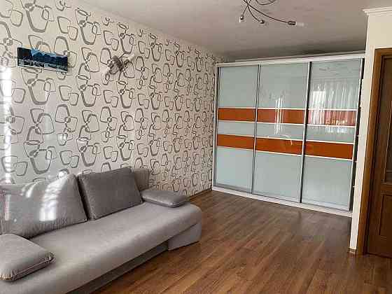 м Житомирська, вул. Котельникова 87, оренда 1к Киев