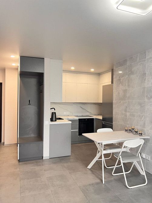 Оренда  ЖК Варшавський кв 46м2 Ретровіль Крістерів 18/6 Перша сдача Київ - зображення 2