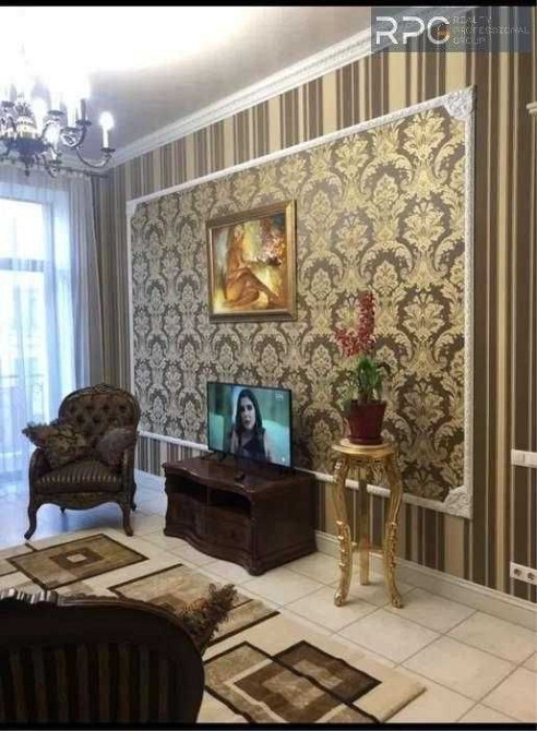 СДАМ 2-х км. квартира в центре Киева. М. Олімпійська Київ - зображення 3