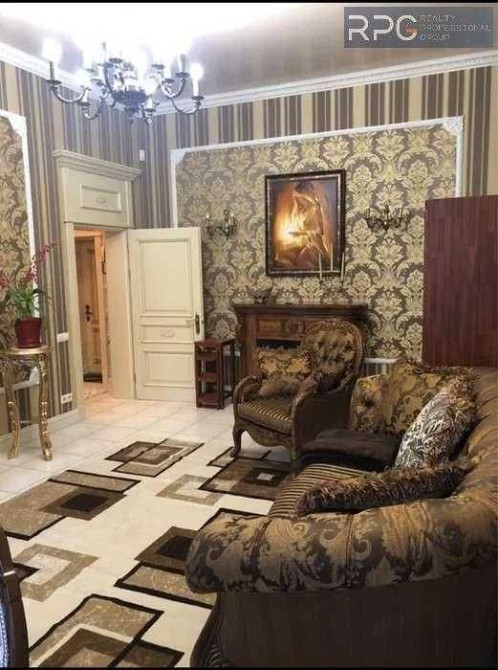 СДАМ 2-х км. квартира в центре Киева. М. Олімпійська Київ - зображення 1