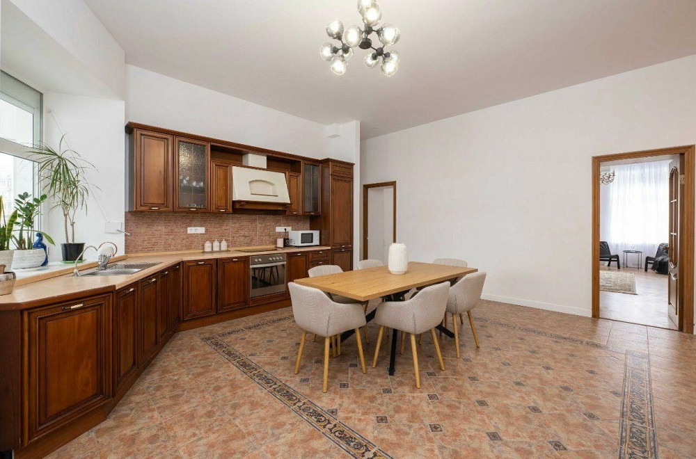 Оренда Саксаганського 5 кімнат Центр Без комісії SF Київ - зображення 1