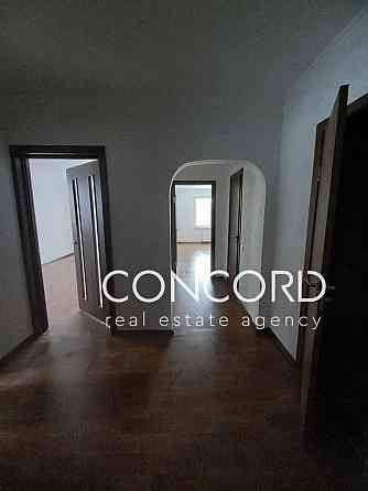 Продам двокімнатну квартиру в Голосіївському районі.Моторний пров.,11Б Київ