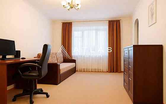 Оренда 2к квартири по вул. Лазаренка Львов