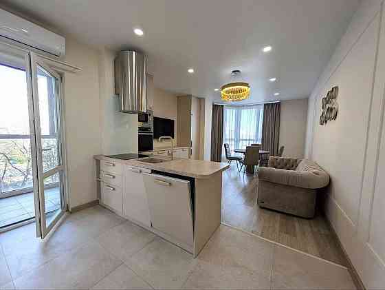 Оренда 2к+кухня-вітальня ЖК Адамант, Adamant, Липківського 33а Kyiv