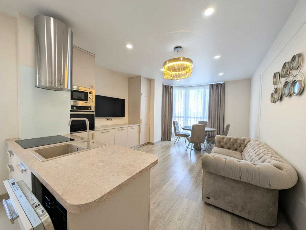 Оренда 2к+кухня-вітальня ЖК Адамант, Adamant, Липківського 33а Kyiv - photo 2