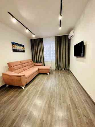 Сдам 2 ком. Квартиру ЖК Пихтовый. Пер. Пихтовый 1. Рабочая середина Днепр