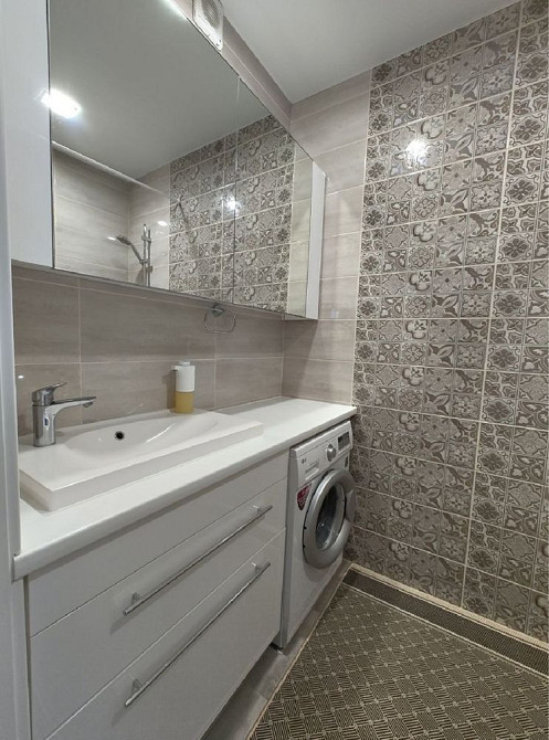 Продається 2к квартира повністю укомплектована разом з 2ма кладовками Ирпень - изображение 7