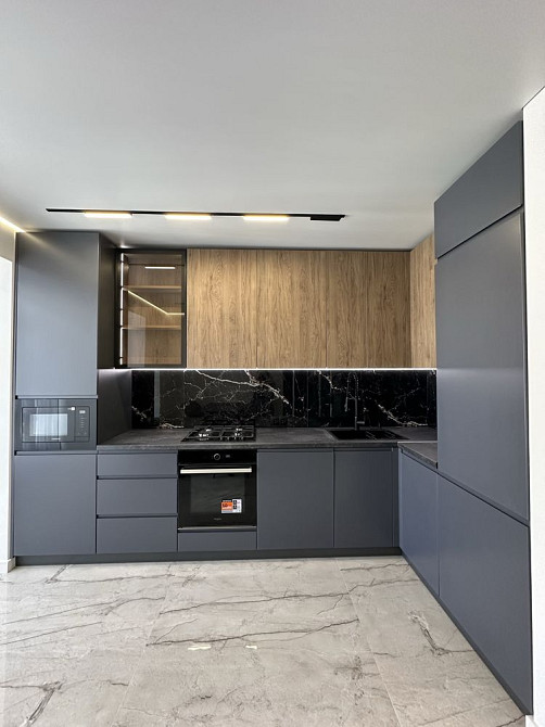 Продаж квартири в центральній частині міста Івано-Франківськ - зображення 6