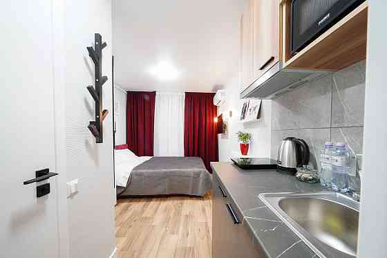 2 квартири, розділені на 7 студій з ремонтом вул. Коновальця 15 Київ