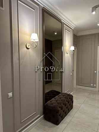 Продаж 2к квартири. Печерськ. ЖК Панорама, Коновальця 44А. Парко Місце Київ